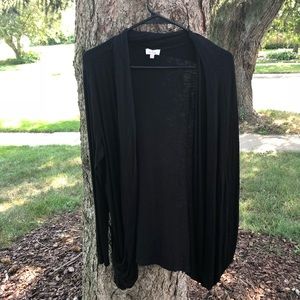 Long sleeve black cardigan with pockets